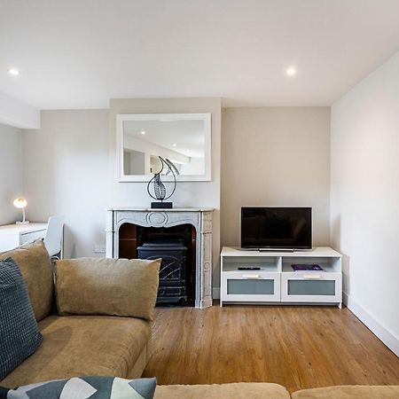 South Woodford 2 Bed En-Suite House London Exteriör bild